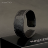 12_modelo_01 Black Tilapia Leather Bracelet