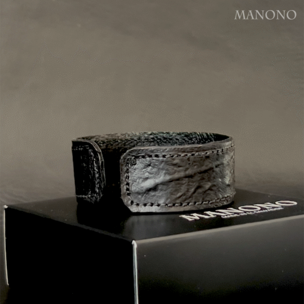 Black Tilapia Leather Bracelet - Imagen 4