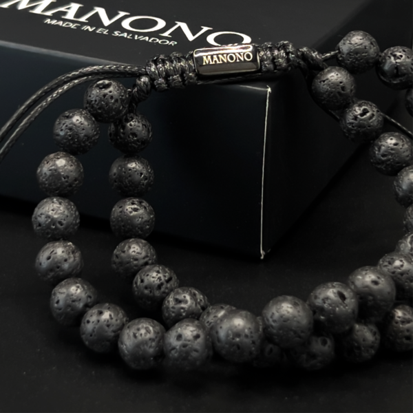 2026_02_02_manono09 Lava Rock Dual Onyx 8 mm Bracelet