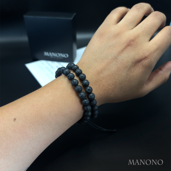 2026_02_02_manono10 Lava Rock Dual Onyx 8 mm Bracelet
