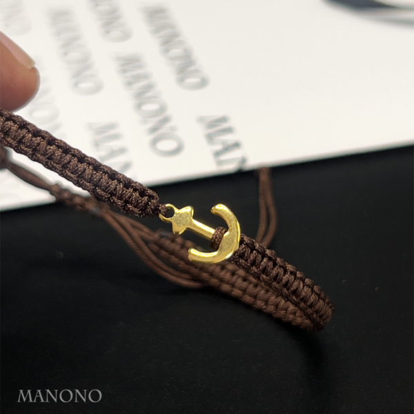 2026_02_02_manono21 Minimalist Mini Gold Anchor Bracelet